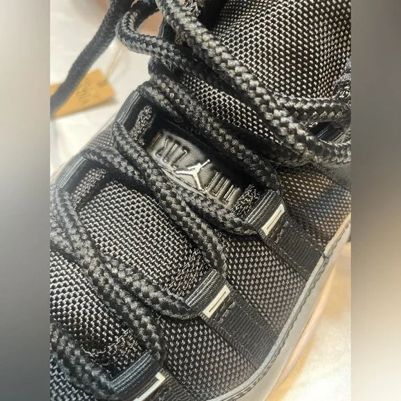 JORDAN 11 RETRO JUBILEE 25TH ANNIVERSARY Bubba gum bottom men 10.5 sneaker shoe - Picture 15 of 17